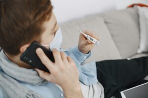 E-zwolnienie w praktyce. Co to jest i jak działa i jak je zdobyć?