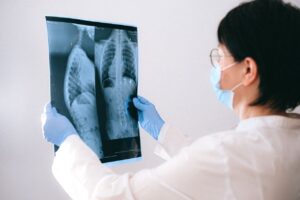Recepta online na leki pulmonologiczne – jak wygląda konsultacja online